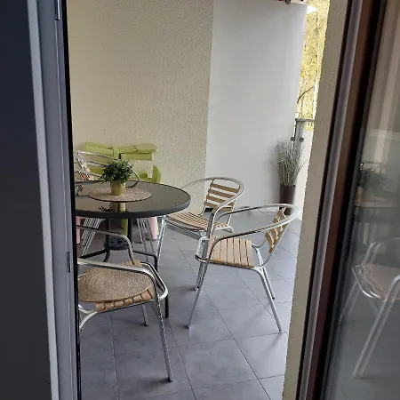 Apartament Komfortowy W Zachodniej Części Kołobrzegu *